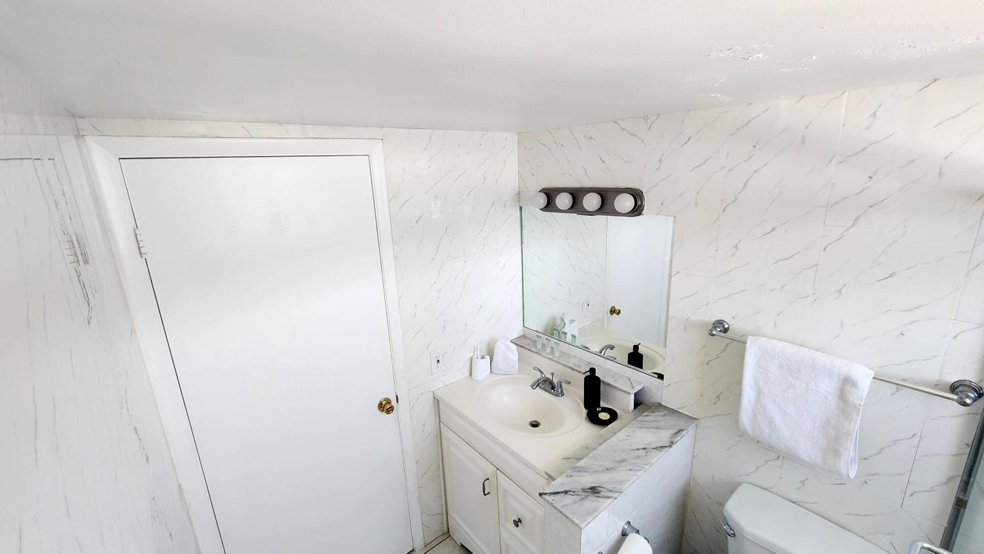 Bayfront Apartment Breathtaking Views- One Bedroom W Balcony- Living Room -Free Parking Miami Beach Esterno foto